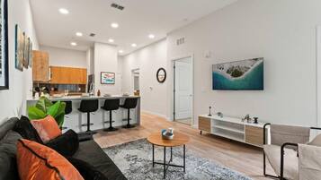 Apartment, Terrasse | Wohnbereich