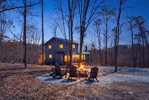 Property grounds - Wildlife Chalet with Mtn Views Near Sleepy Creek (Hedgesville)