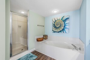 Douche, serviettes fournies