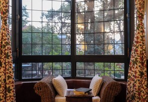 Interior - Alaya Stays Thistle House 4 BHK Hideaway (Bhimtal)