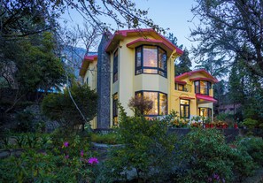 Exterior - Alaya Stays Thistle House 4 BHK Hideaway (Bhimtal)