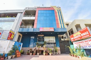 Exterior - Hotel Shri Kanhaiya Niwas (Jaipur)
