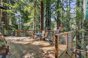 House, 2 Bedrooms | Outdoor dining - Forest Cabin Russian River Nature Retreat 2 Bedroom Home (Forestville)