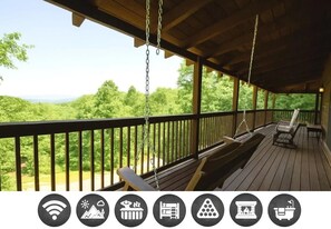 Property grounds - Mountain Paradise 3 Bedroom Cabin (Sevierville)