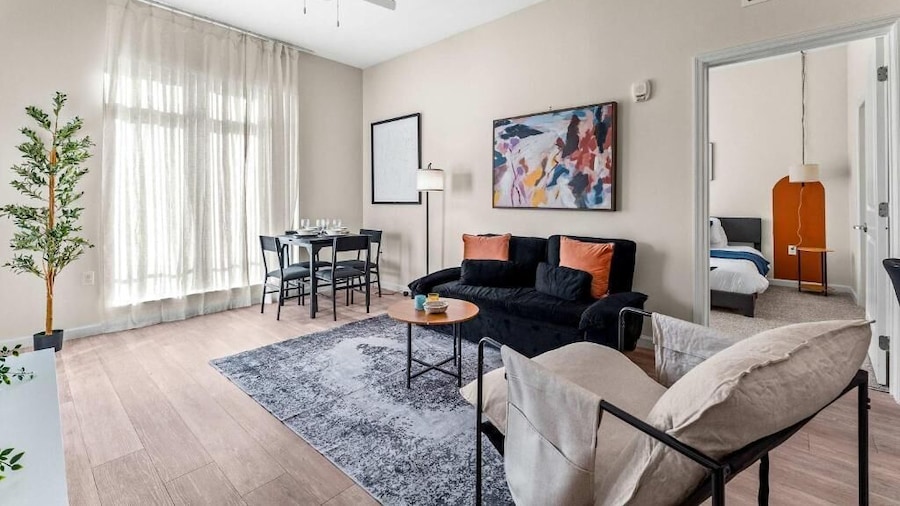 Riviere 2BR Apartment Near Epic Universe