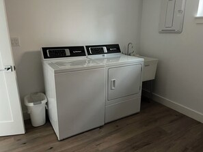 Interior - Spacious 4-bedroom house in beautiful Boulder (Boulder)