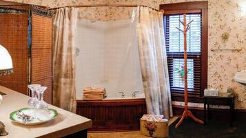 Jetted bath, hair dryer, towels, soap