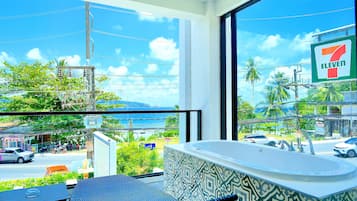 Deluxe Double Room | Terrace/patio