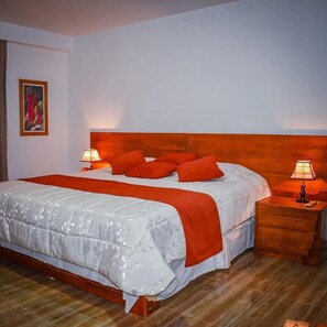 Deluxe Room, 1 King Bed, Mountain View | Blackout curtains, iron/ironing board, free WiFi - CASA TALIOS (Carhuaz)
