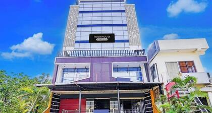 Super Townhouse Zero Mile Gandhi Setu