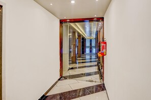 Reception - Deluxeclassic Court (Patna)