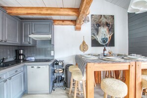 Fridge, microwave, oven, dishwasher - Apartment Barberine (Les Houches)