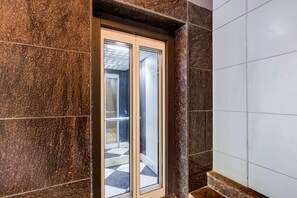 House | Interior - Super Townhouse Nagthane Satara (Satara)