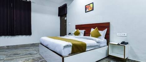 Economy-Doppelzimmer, Balkon, Stadtblick