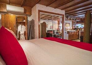 1 makuuhuone, silitysrauta/-lauta, ilmainen Wi-Fi, vuodevaatteet