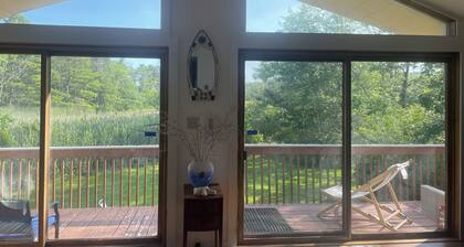 On The Marsh Private Coastal 3BR Retreat • Near Dock Square & Beaches • A/C