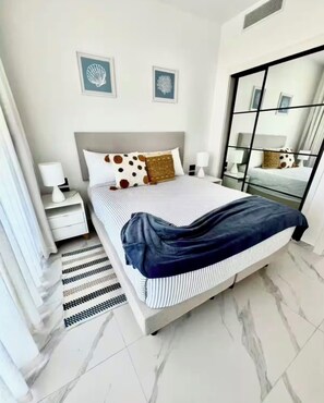 1 bedroom, Internet, bed sheets - Luxury suite with private beach club (Punta Cana)