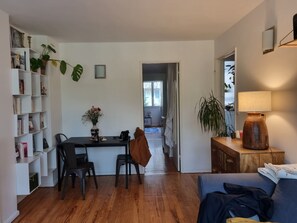 Living area - Vrbo Property (Paris)