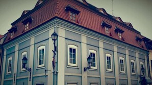 Esterni