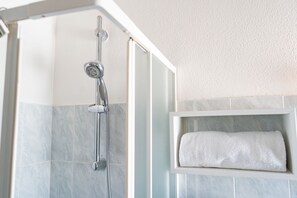 Shower, hair dryer, bidet, towels - Sweet Holidays Relax a La Caletta - Berchida 1 (La Caletta)
