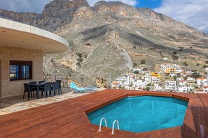 Pool - Cretan Seaview Villa for 6 (Tris Ekklisies)