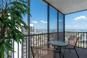 Interior - 🏖️Water Views | Steps to Beach | Beachfront Complex | Island Winds Penthouse 1 (Fort Myers Beach)