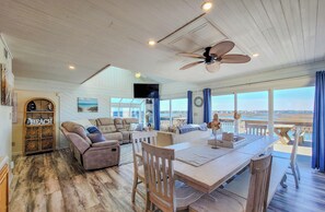 Smart TV - Jubilee Retreat | Hot Tub Nights & Dock Days (North Topsail Beach)