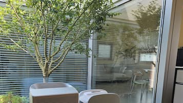 Casa, balcone, vista cortile | Servizio della camera