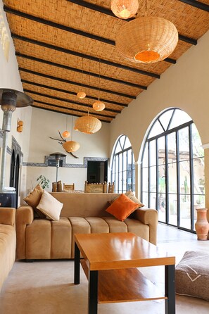 Interior - Villa Marine | 4 Bedrooms | Private Heated Pool 28°C (Marrakech)