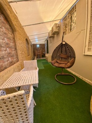Apartamento familiar, vistas al jardín | Interior