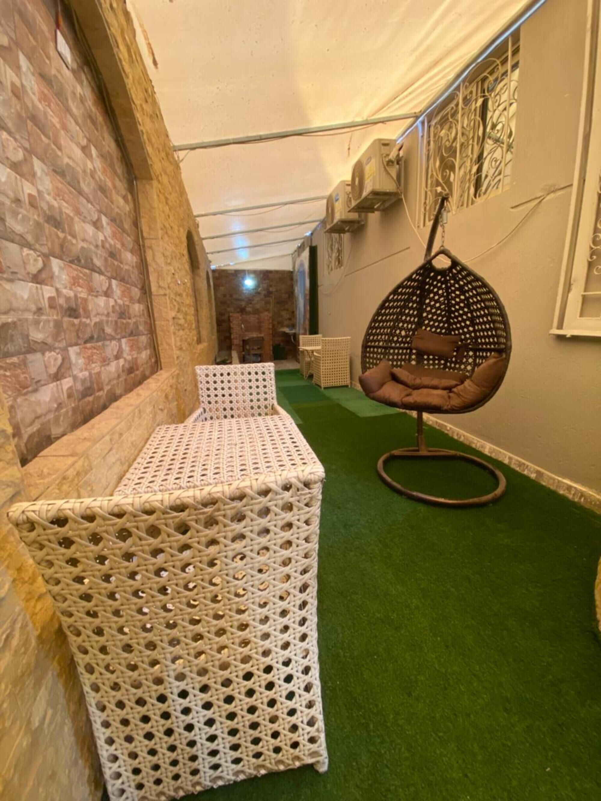 Familielejlighed - udsigt til have | Interiør