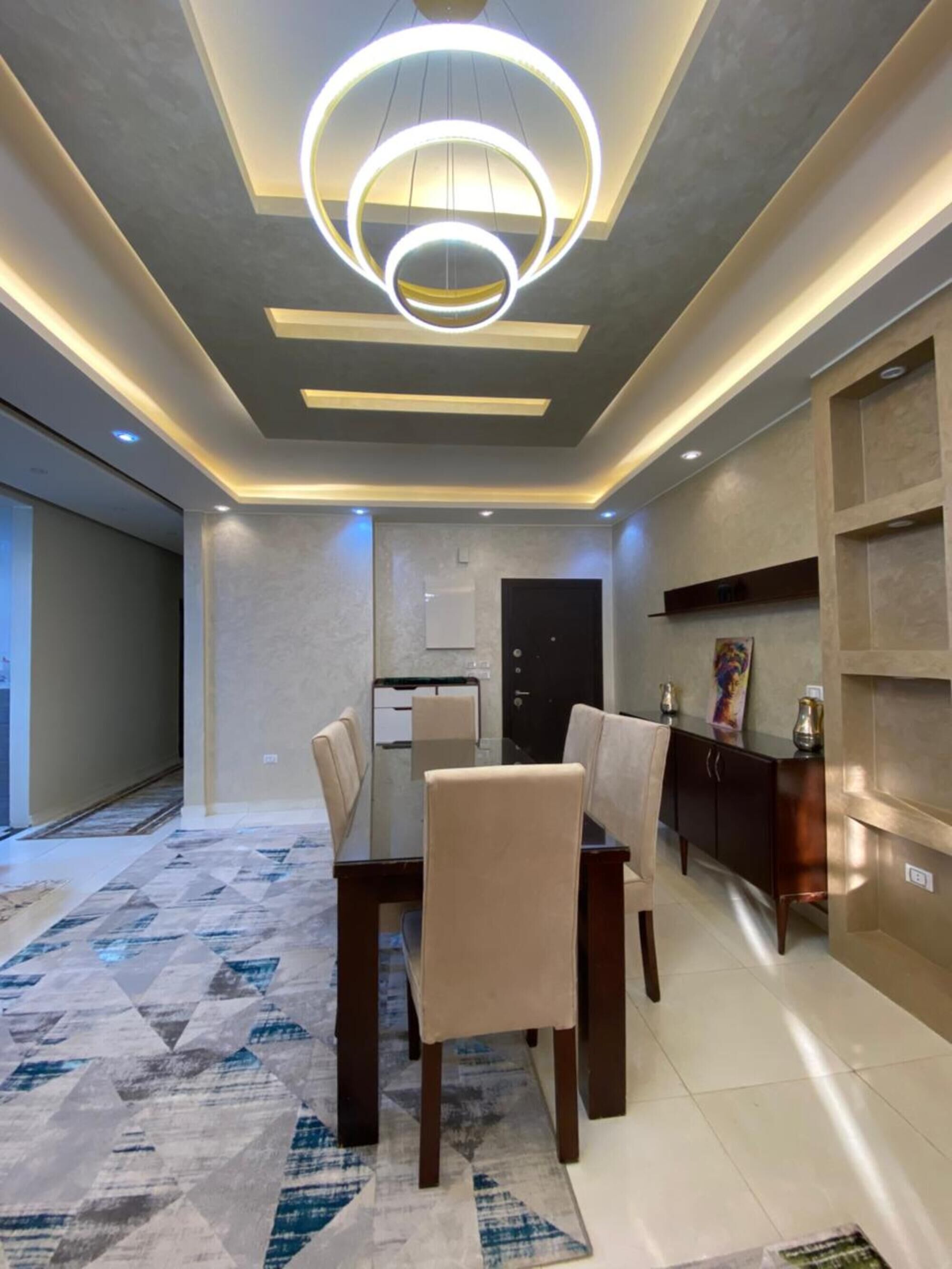 ファミリー アパートメント ガーデンビュー | 内装