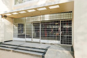 House | Reception - Super Townhouse City Center Ernakulam (Kanayannur)
