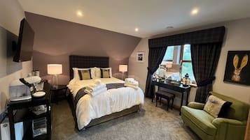 Deluxe Double Room, Garden View