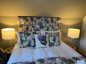 Deluxe Double Room, Garden View | Desk, iron/ironing board, free WiFi