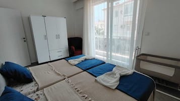 Condo standard, vista para a montanha