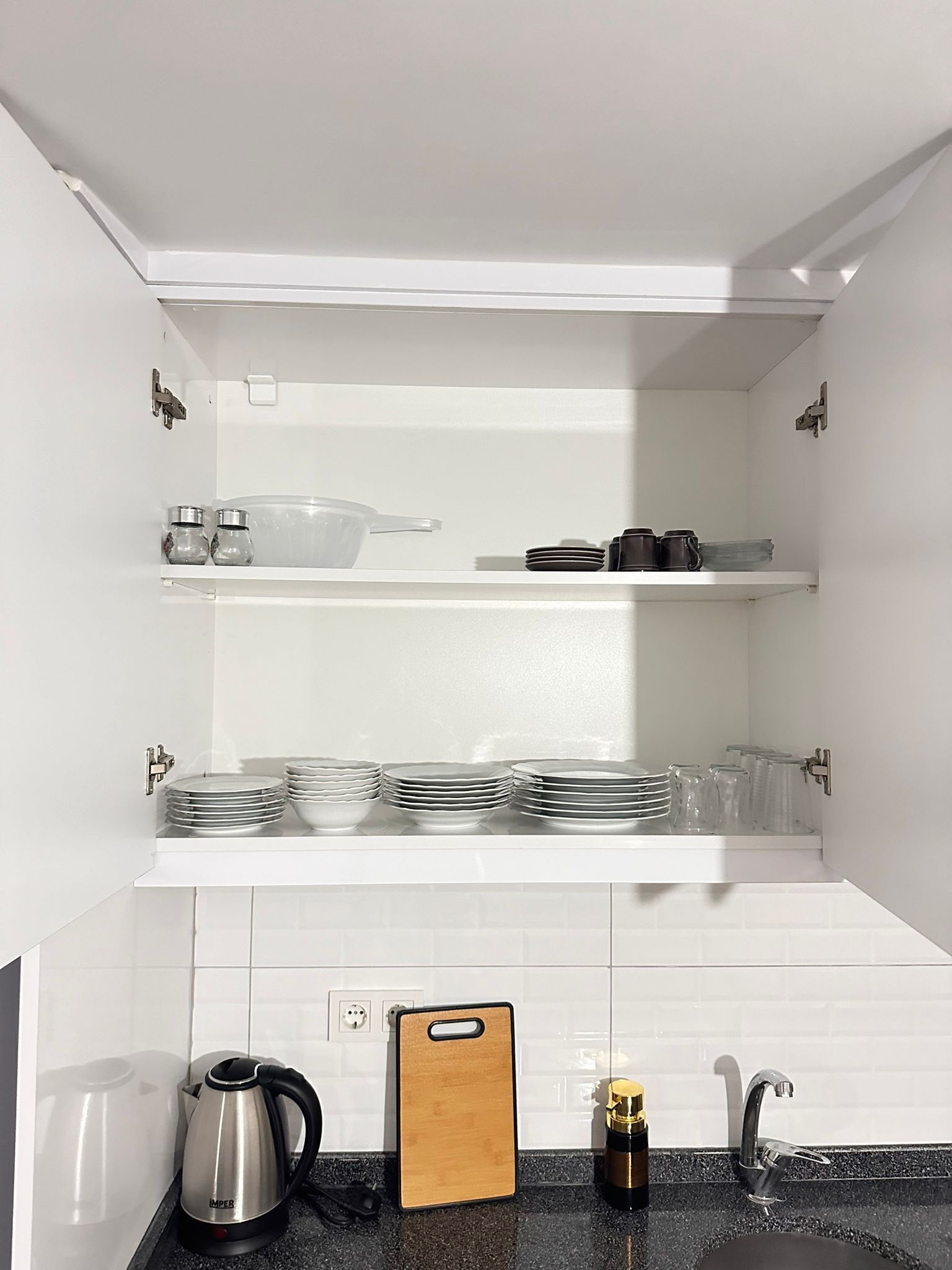 Standard Condo, Mountain View | Private kitchen