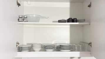 Standard Condo, Mountain View | Private kitchen