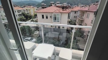 Standard Condo, Mountain View | Terrace/patio