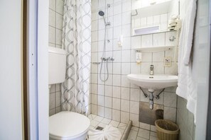 Superior Double Room | Bathroom - Landhaus Gretl (Krumpendorf am Wörthersee)