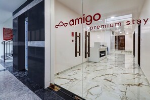 บ้านพัก | ฝ่ายต้อนรับ