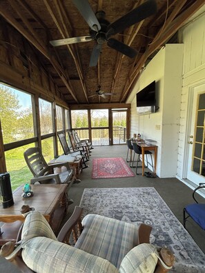 リビング エリア