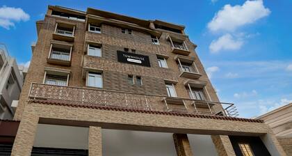 Deluxehotel Pranjal Inn
