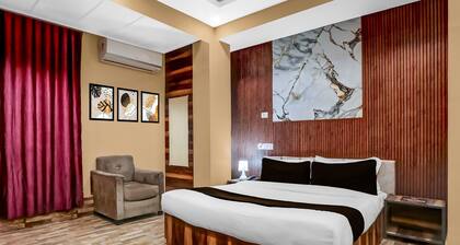 Deluxehotel Pranjal Inn