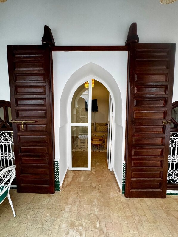 Deluxe Double Room | Exterior detail