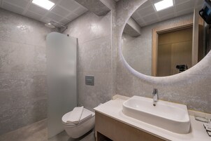 Ducha, cabezal de ducha tipo lluvia, artículos de tocador gratuitos