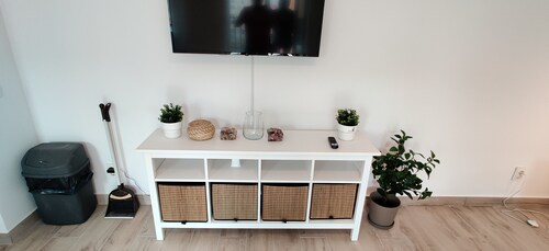 Brand new apartment 10 min from Otopeni Airport & Therme SPA.