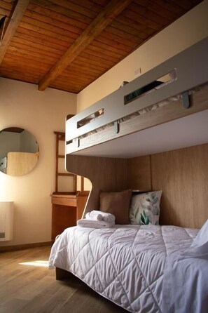 Twin Room, Courtyard View - B&B La Casetta (Calabria)