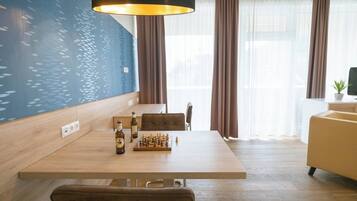Apartment, 1 Schlafzimmer, barrierefrei, Raucher | Esszimmer