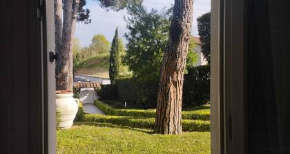 Luxurious apartment in villa with exclusive use of pool and garden